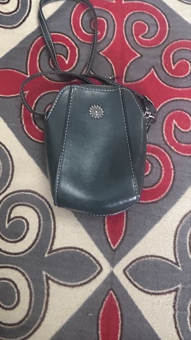 Отдам бесплатно сумки