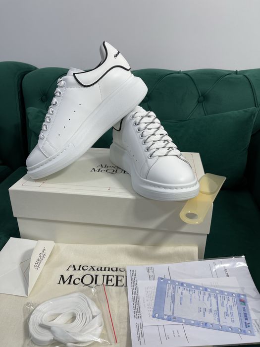 Adidasi Alexander McQueen piele naturala 100% Full Box colectie noua