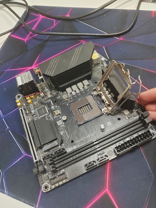 Материнская плата H410 PRO