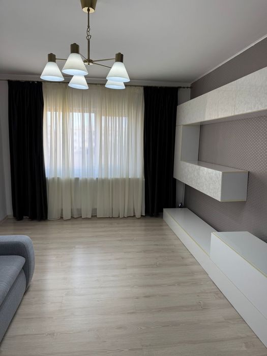 Apartament 2 camere decomandat