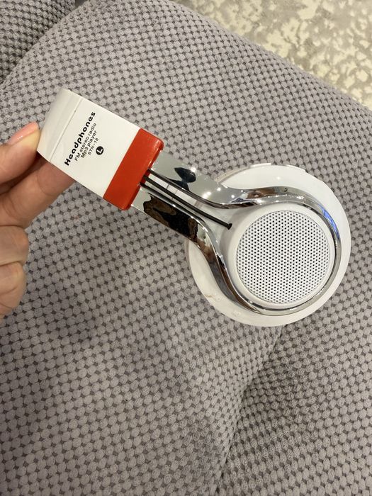 Продам наушники