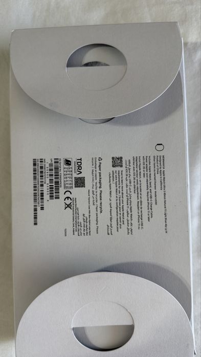 Apple Watch Ultra 3 49 mm Natural Titanium Light Blue Alpine Loop.