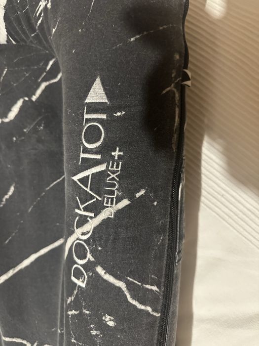 Възглавница, тип легло за новородено