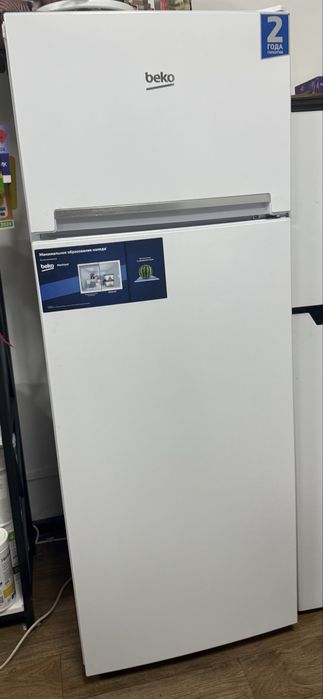 Холодильник Бекао  все работает