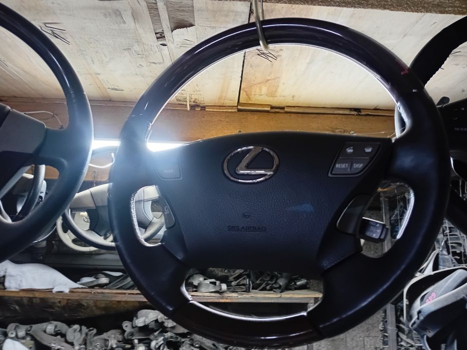 Мультируль Lexus LS460