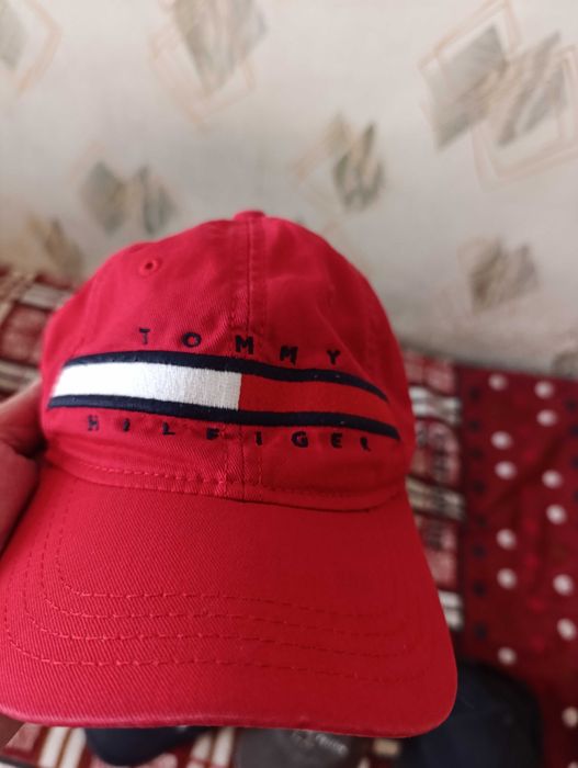 Продам бейсболка,оригинал,недорого