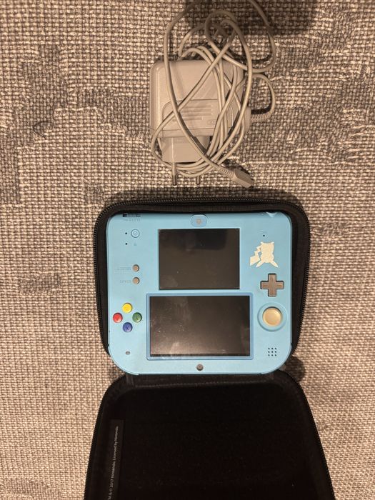 Nintendo 2DS editie speciala pokemon