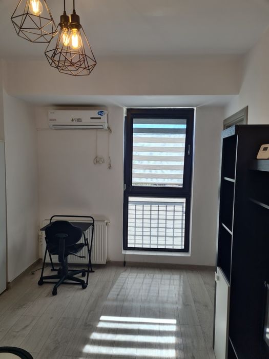 Închiriez apt. 2 camere-Zona Lipovei TM.