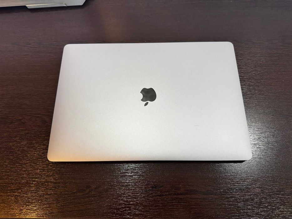MacBook Pro 16" 2019 SSD 512GB — состояние как новый | всего 70 циклов