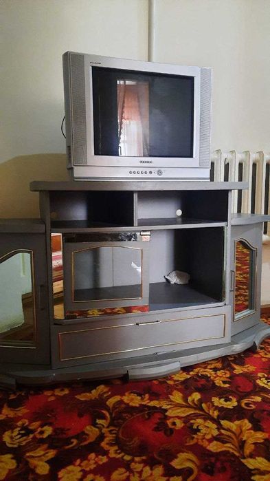 Samsung televizor holati a'lo. postavkasi bilan birga