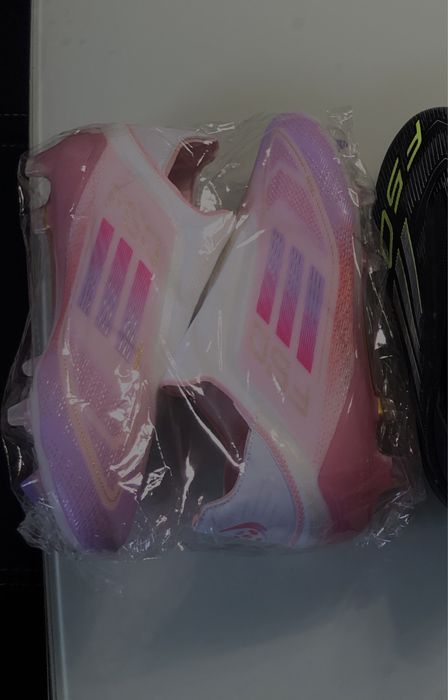 Бутонки F50 розови,НОВИ!