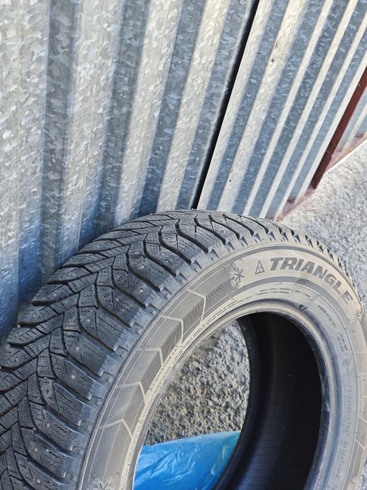 Зимняя резина Triangle 215/60 R16