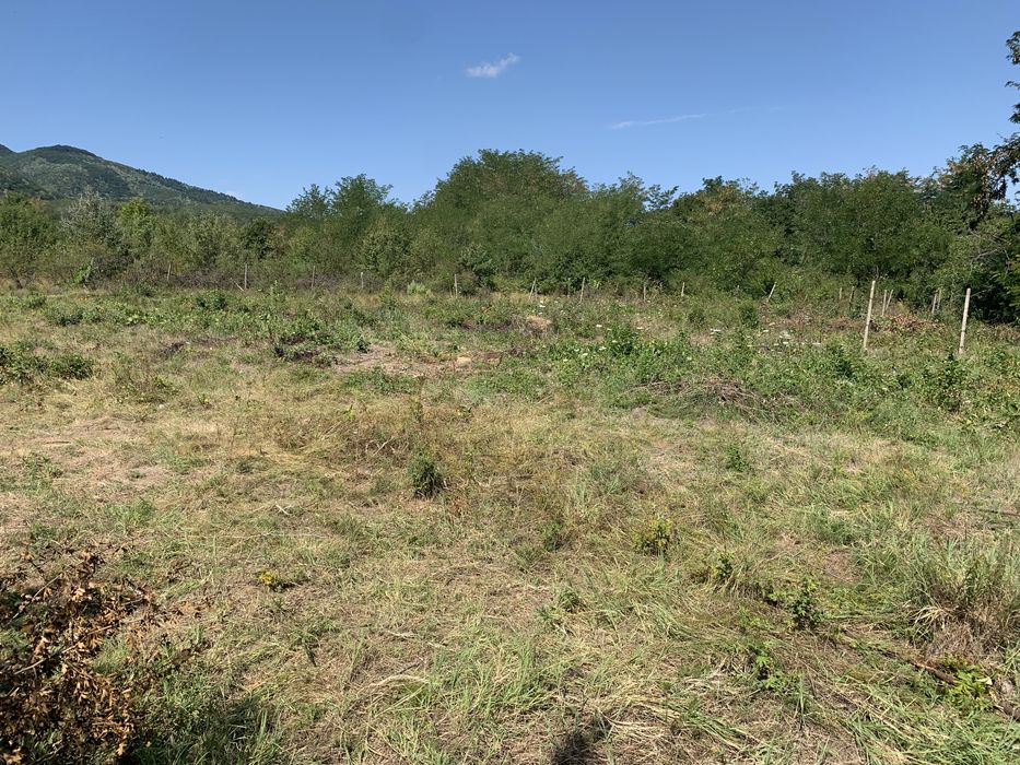 Парцел за строеж с.Новаково 1200 кв.м