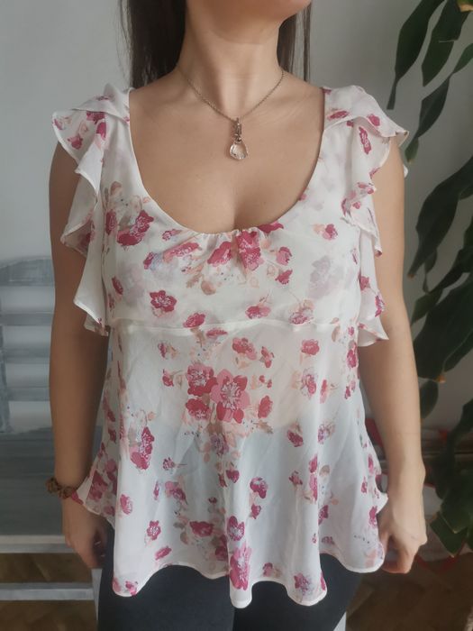 Benetton - ефирна дамска лятна блузка