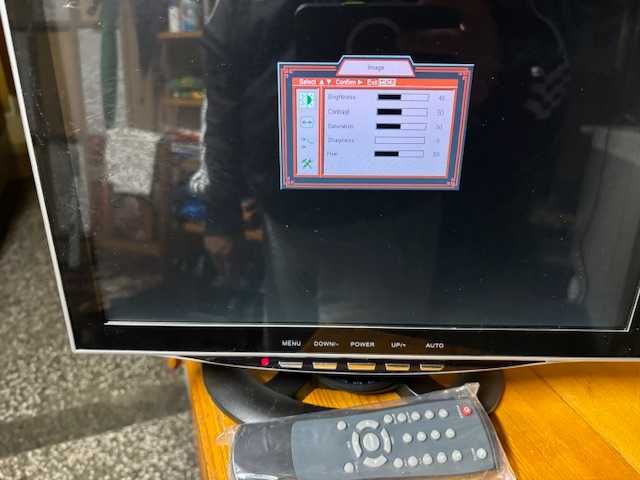 Монитор VGA 14 инча