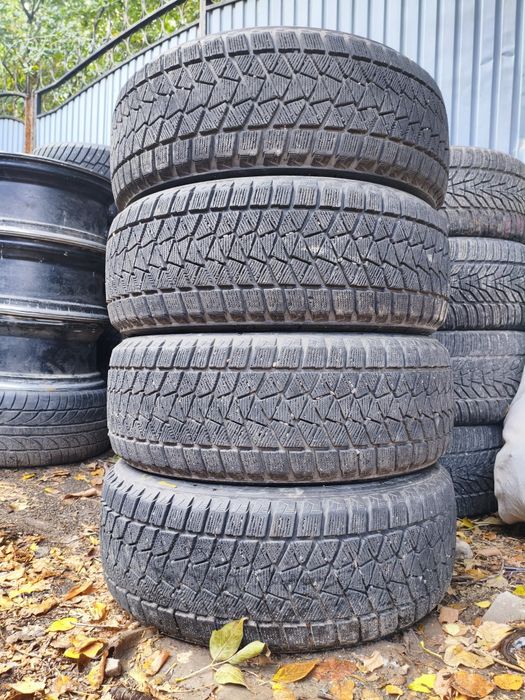 235 55 R18 Комплект 4шт. Bridgestone Зима Шины