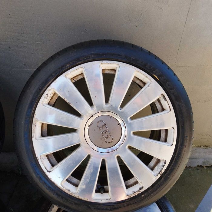 Jante Originale Audi 18" 5x112 cod 4F0601025AA cu Anvelope 245/40/R18, modelul robust cu spițe late