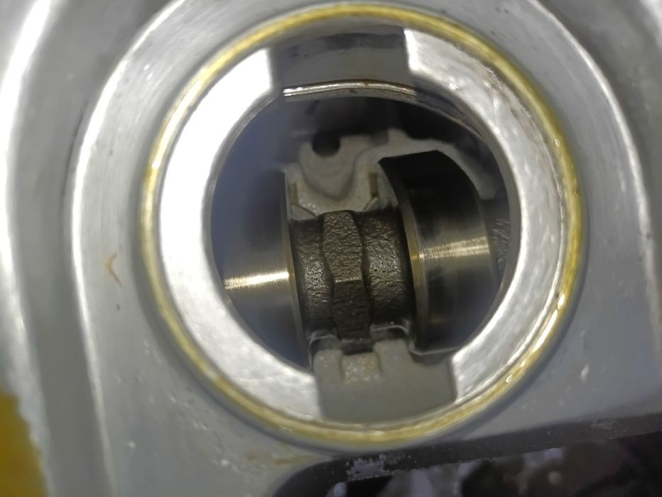 Двигатель на Мерседес М111,w202,w210