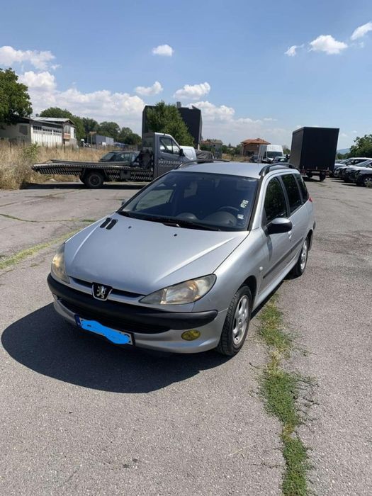 Peugeot 206 SW (Комби) 1. 4 HDi (68 к. с. ), Икономичен и документално изряден (комби) дизел, ръчни скорости
