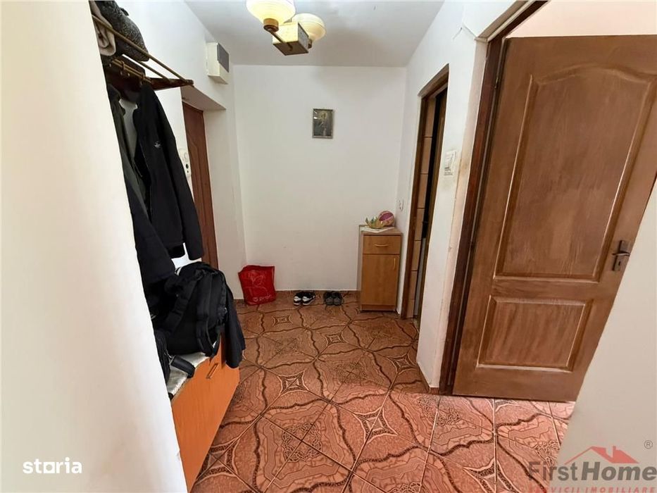 Garsoniera de vanzare, 44mp, etaj 2, zona Brailei