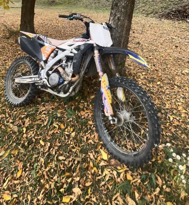 Vând YAMAHA yz250f din 2013 în 4t