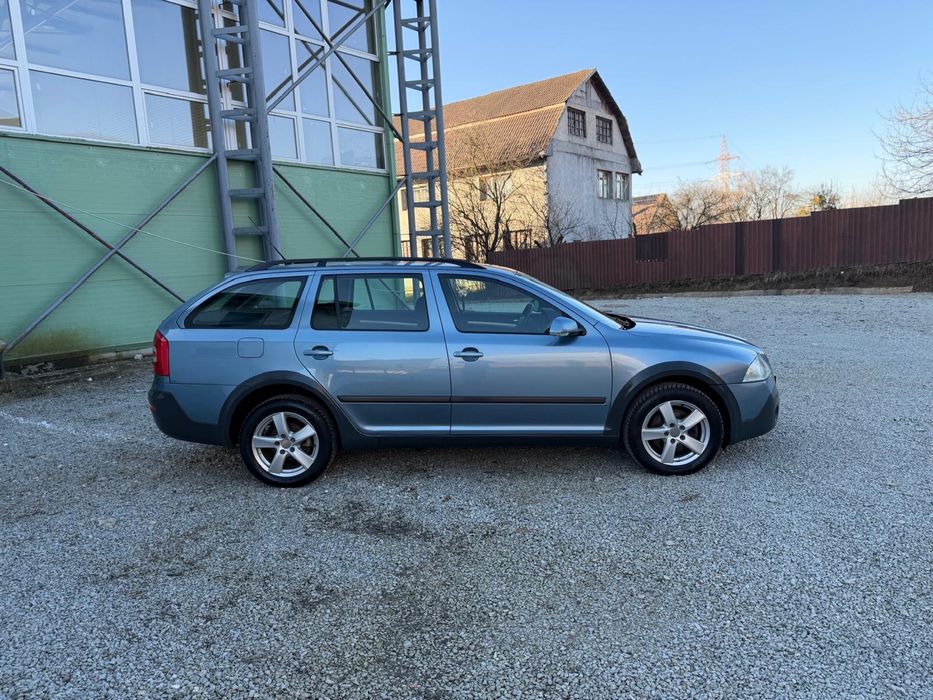 Skoda Octavia Scout 4x4 2.0 TDI 140 cp 2009-Impecabila
