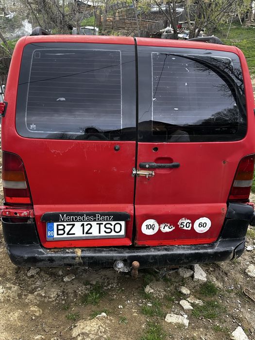 Vand sau schimb mercedes vitoo
