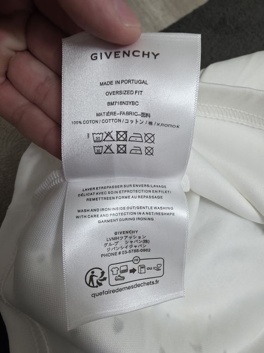 футболка с потертостями Givenchy