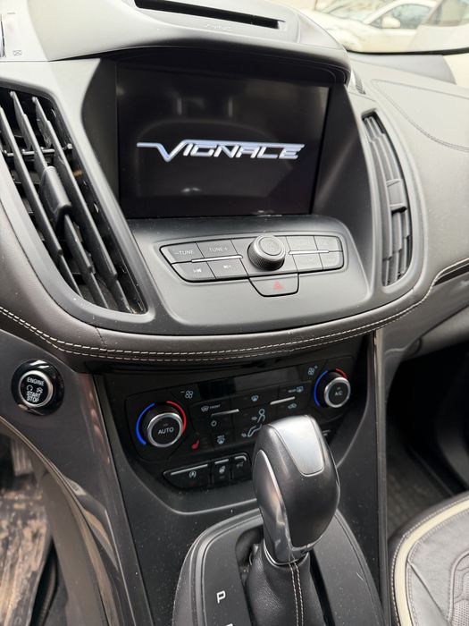 Ford Kuga Vignale 240 к.с. Лизинг Мото Пфое