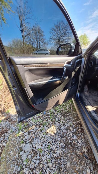 Porsche Cayenne 4.5 V8 , 450 к.с. , 15 броя на части