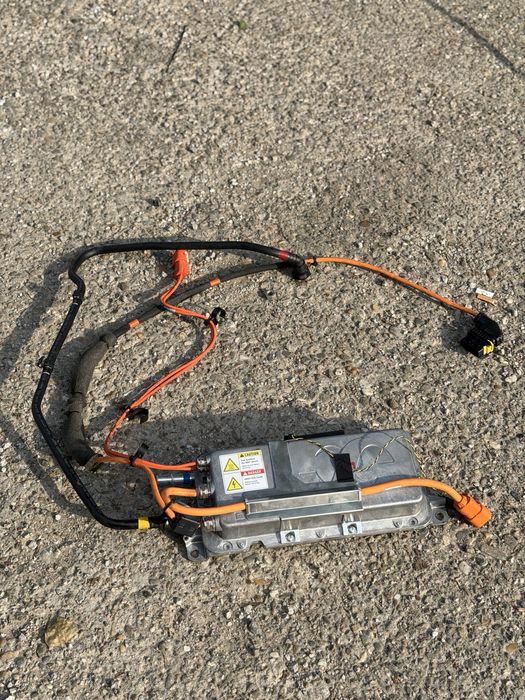 Оригинално зарядно устройство за Volvo V60 Plug-in Hybrid (OBC) - 31394702