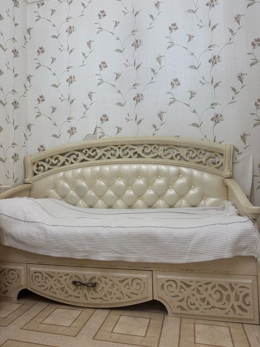 кровать диван !!