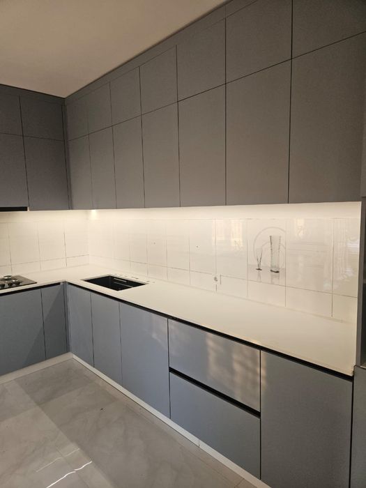 Столешницы и мойки из искусственного камня для кухонь и санузлов