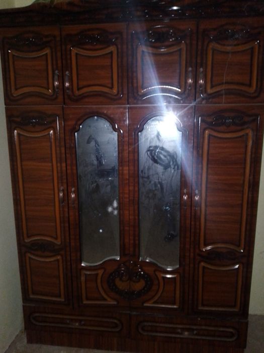 Продам Шкаф и тримо