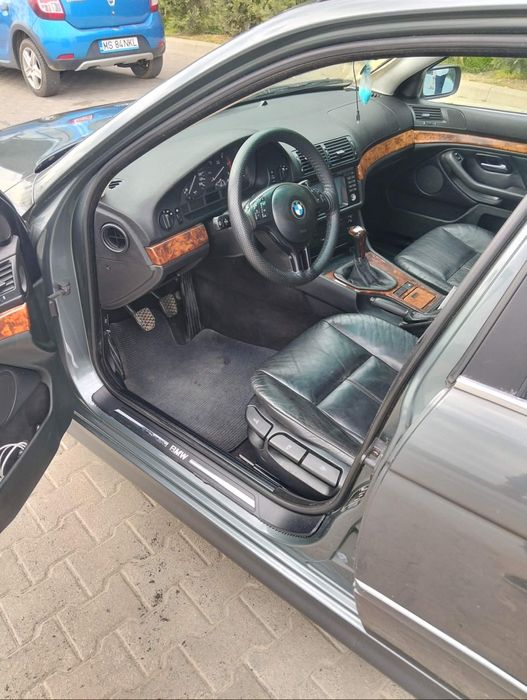Vând BMW e39 520d