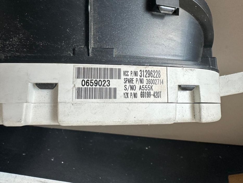 Ceasuri de bord Volvo S40 V50 C30 C70 31296228