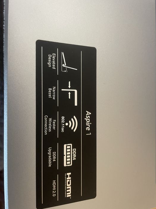 Vind leptop acer Aspire 1
