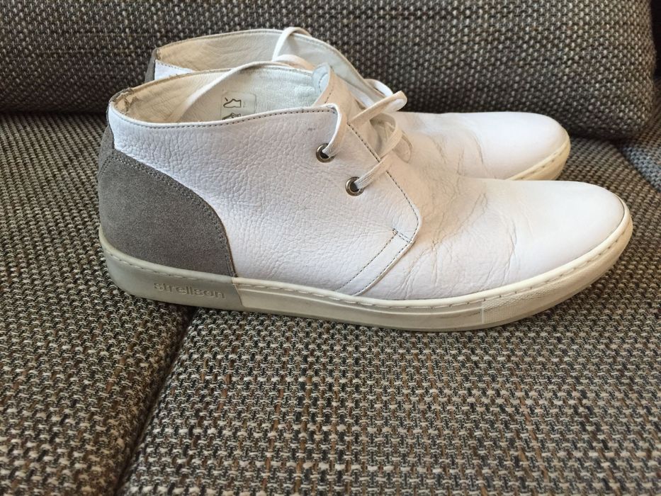 Обувки Strellson