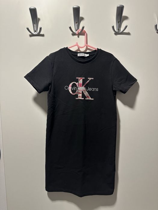 Детска спортна рокля за момиче на Келвин Клайн