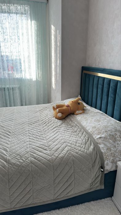 Двухспальная кровать