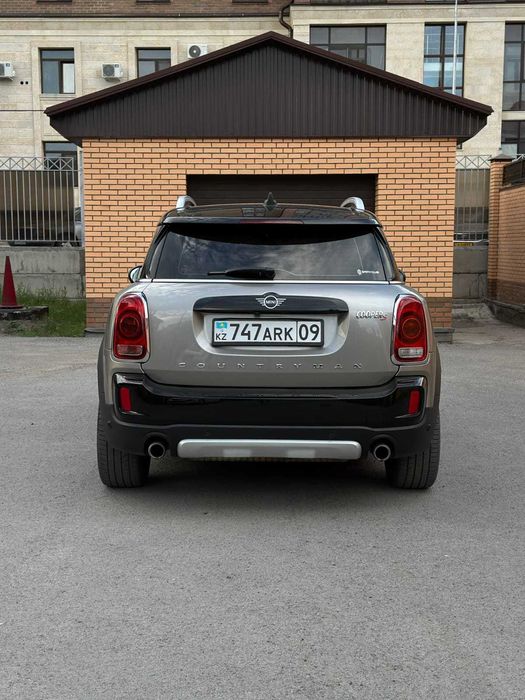 автомобиль с пробегом