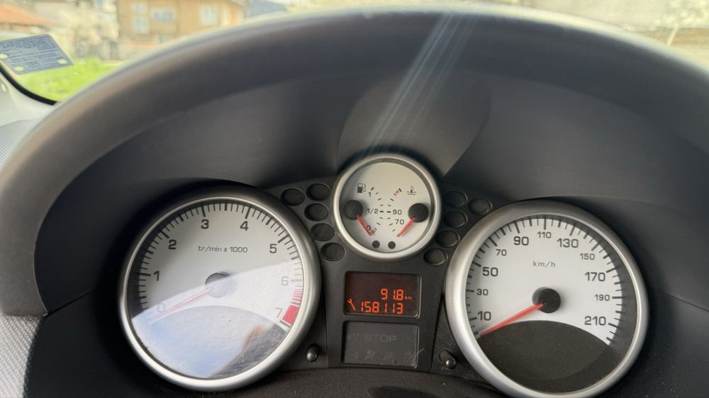 Peugeot 206 plus с проблем