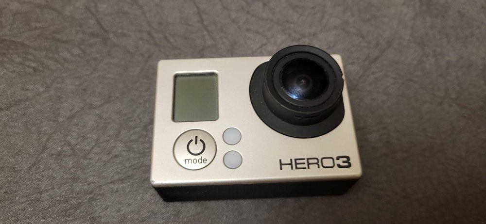 GoPro Hiro3   fuctionala  se vinde cum se vede  160 lei