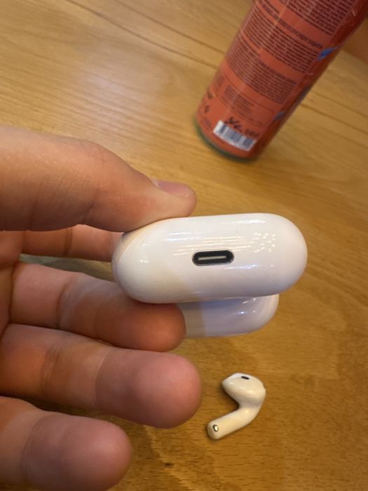 Продается эйрподс 4 без шумоподавление