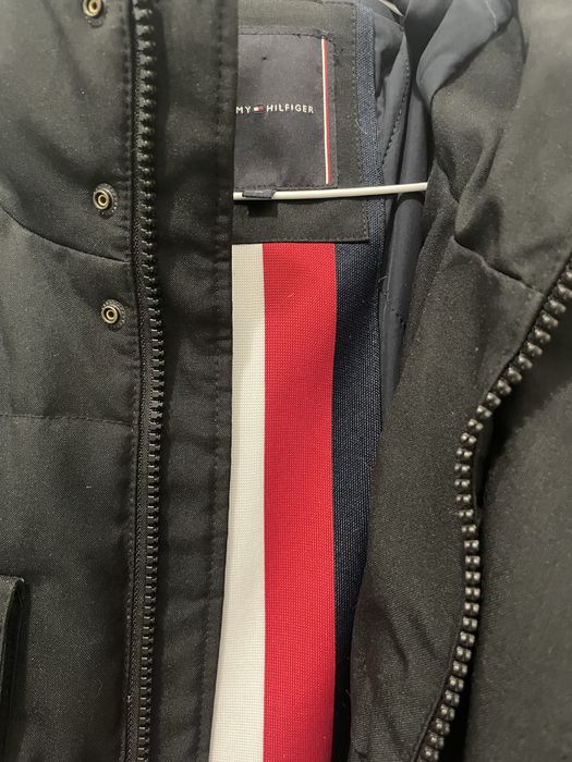 Зимно яке Tommy Hilfiger