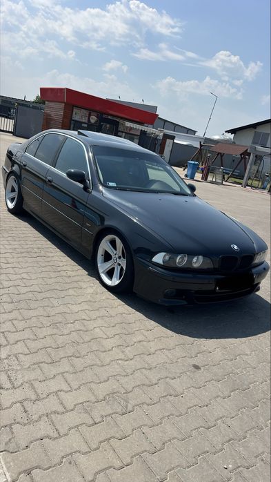 BMW E39 530i M Paket Facelift | 3.0 Benzină | Manuală 5 trepte | Full Option