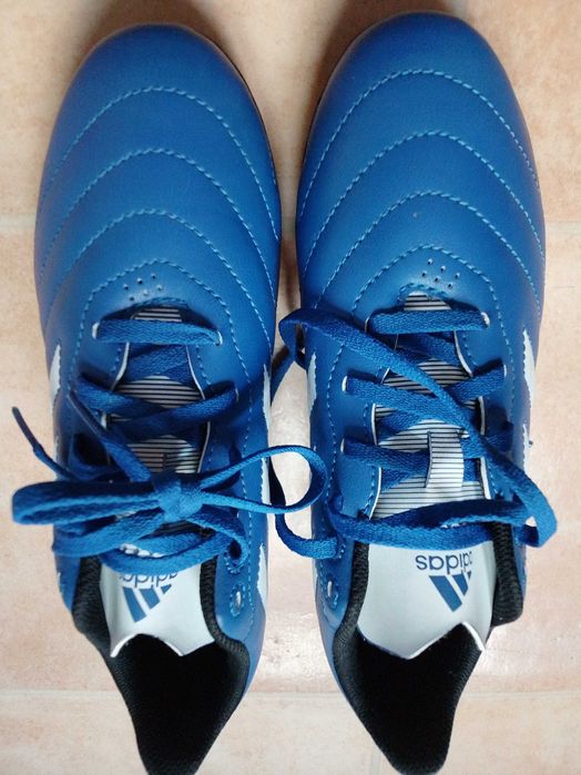 Футболни бутонки Adidas