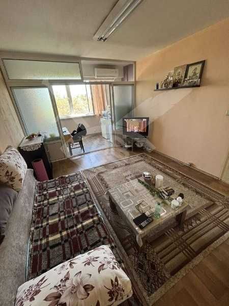 Страхотен апартамент във Въстанически!  81237