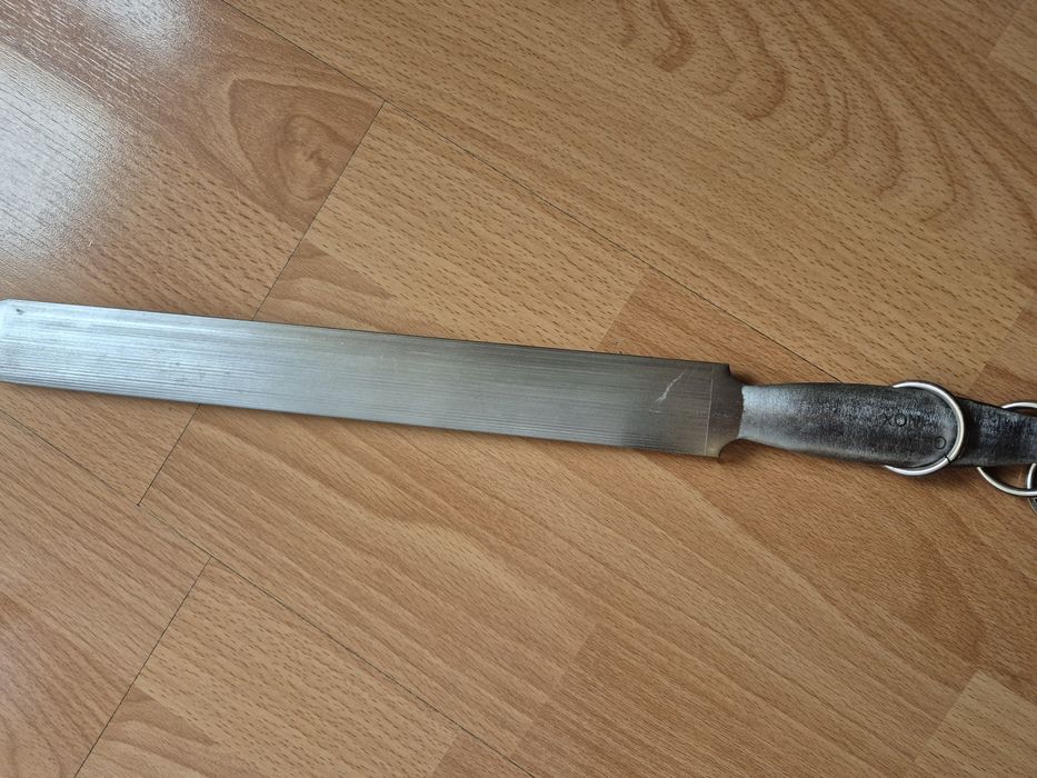 Masate Limba de Bou si Cutite