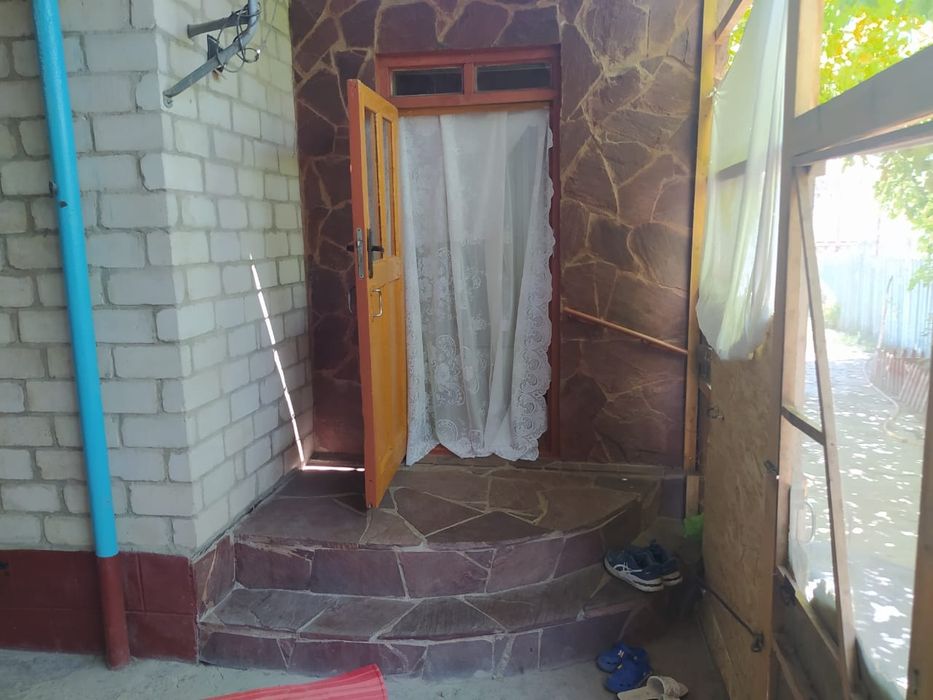 Продаётся дом с участком